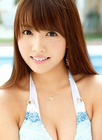 三上悠亞（鬼頭桃菜）