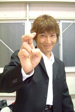 孃王主題樂園？加藤鷹酒店「Gold Finger」開幕