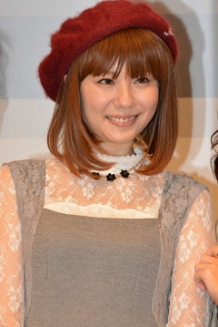 麻美由真回來了！ 工作復出拍美美月曆