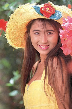 『追憶飯島愛(下)』   中居正廣落淚代宣布飯島愛12月冥壽關閉網誌