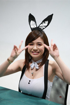 天然H罩杯吉川愛美台灣處女行   爆乳近放電會粉絲