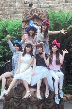 吉澤明步、麻美由真到迪士尼玩被罵「不要臉沒有身為垃圾的自覺!」