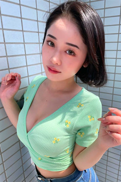 百年才有一個的超大型新人  MINAMO資料被洩露！