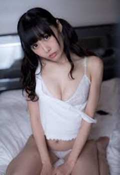 AKB偶像下海    高衩泳裝銷量幹掉安齋拉拉！