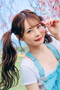 A cup貧乳 但很色氣的蘿莉之神『松本一香』！