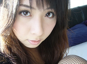 新片商成立 大澤佑香潮吹慶祝