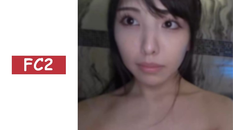 偶像中心級的可愛女大學生，19歲。從過於可愛的臉蛋無法想像的淫亂變態女孩，被猛烈抽插並中出。