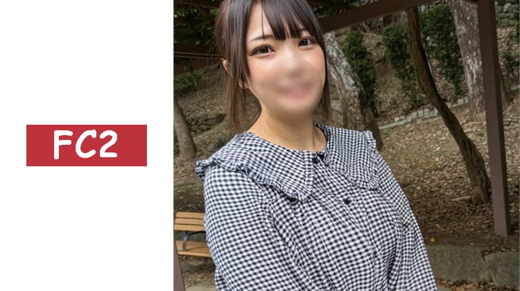 【初】※爆乳cosplayer 那位人氣cosplayer因㊎缺而應徵高收入兼職!! 柔弱的口技為少爺服務，最後是深入大量「中出」注入!!