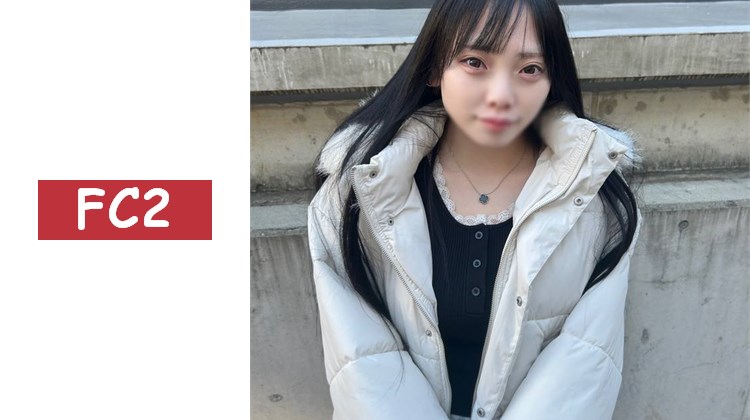 ※※與青梅竹馬久違相見，發現她已擁有H罩杯的成熟身材，於是一邊聊著往事，一邊進行大人的遊戲，展開禁忌的中出性愛。