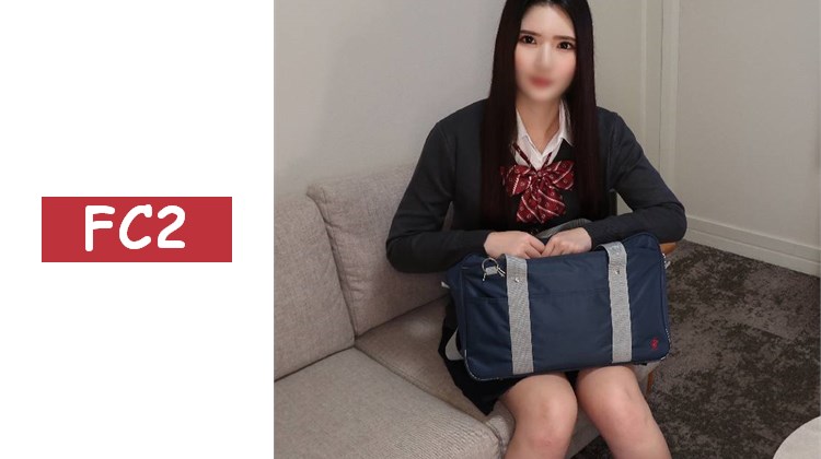 無修正＜黑長髮美肌清純系女孩＞性經驗僅有前男友一人！半年沒做！脫掉保險套深入陰道生插入➡呻吟不停的抖M小穴內射！