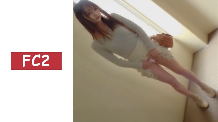 公寓公共走廊暴露・遙控震動器・口交口內射精・人妻・不倫