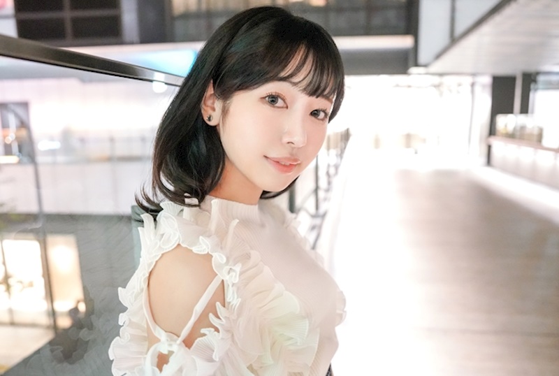 膚白貌美的女大學生！性的覺醒是從淋浴水流沖到那裡開始的！比起外部，她更喜歡內部的刺激，插入時感受到極致快感的模樣，絕對值得一看！！ 【初次拍攝】網路上應徵AV→AV體驗拍攝2517