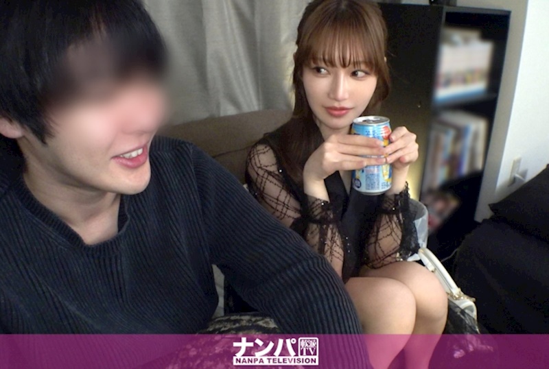 【交友App密會】纖細身材下隱藏的驚人E罩杯！把假日女友約出來後，竟然是讓理性崩壞的「神級身材」。在百戰百勝的搭訕大師的幹砲房，帶回家偷拍SEX 448